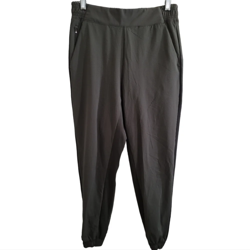 Athleta Textured Brooklyn Jogger 6 Mountain Olive Green Gray